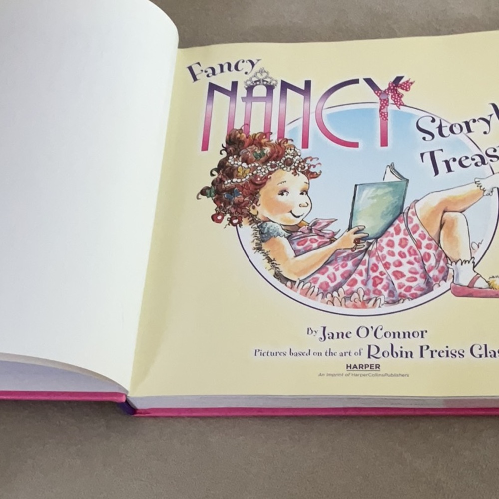 Fancy Nancy Book Set - Picture 3 of 12
